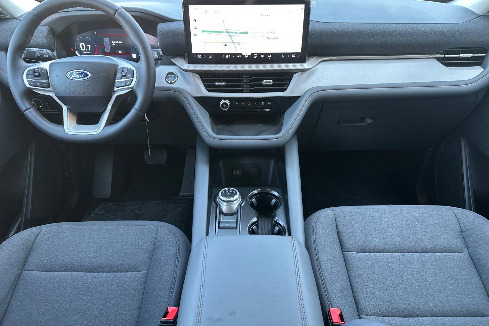 New 2026 Ford Explorer Active RWD image 13