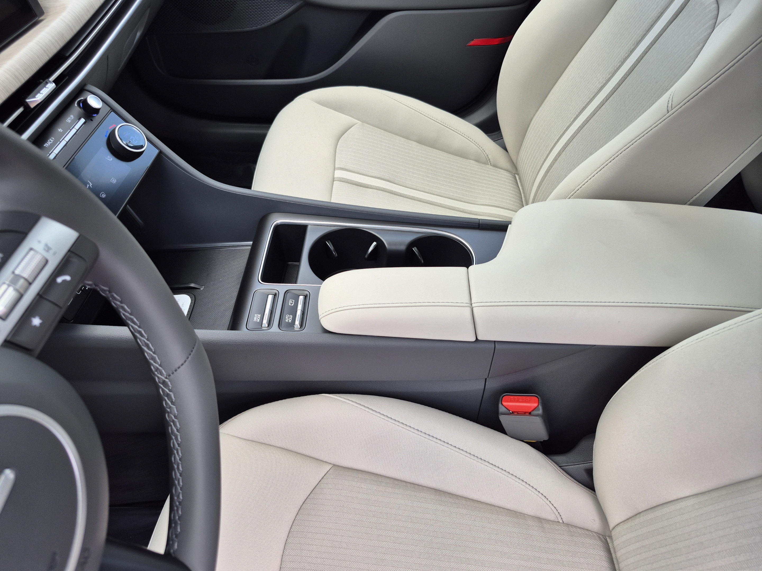 New 2026 Hyundai Sonata SEL FWD image 21