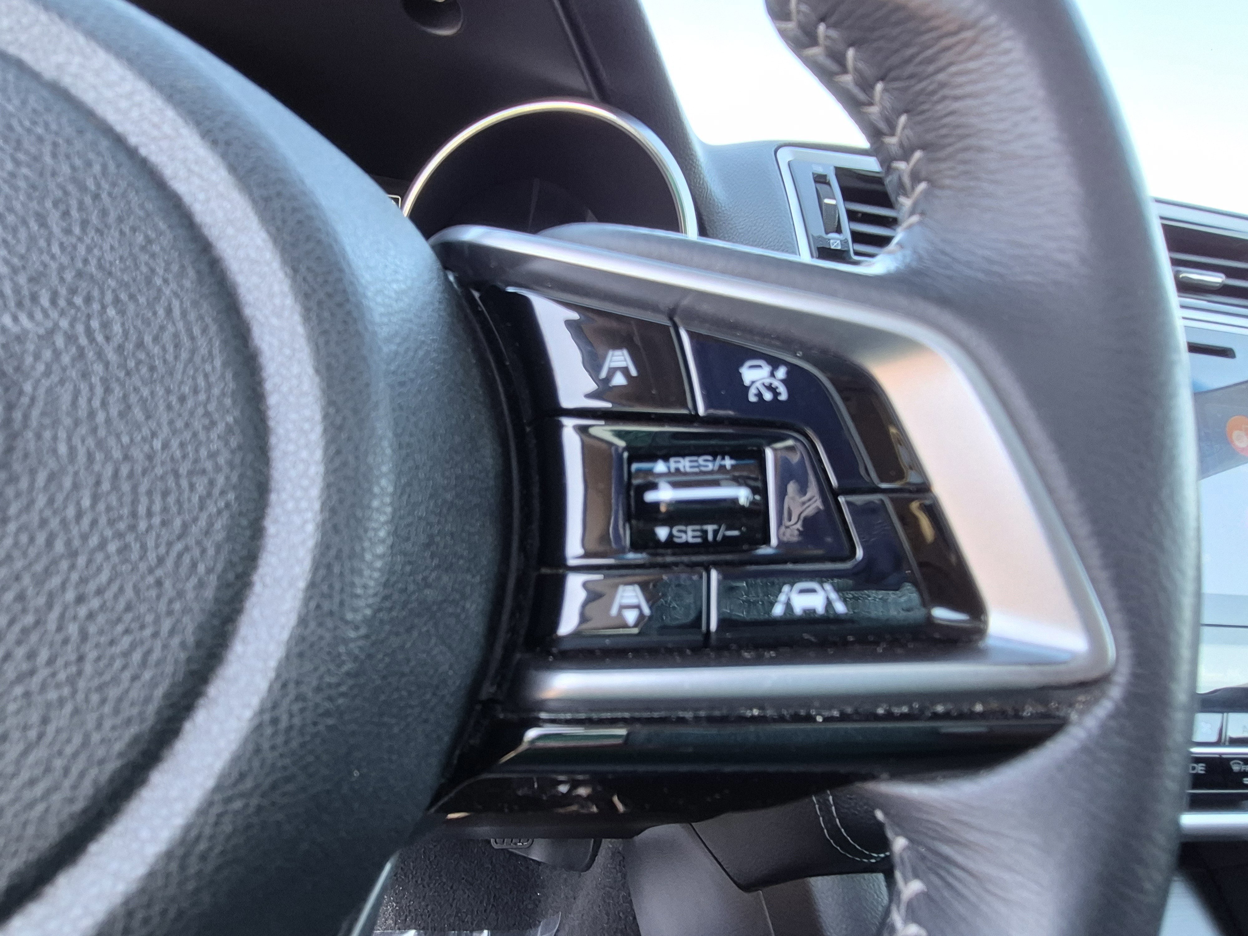 Used 2019 Subaru Outback 2.5i Limited AWD/4WD image 30