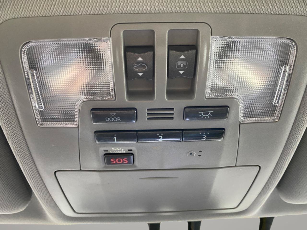 Used 2016 Toyota Highlander Limited Platinum AWD/4WD image 18