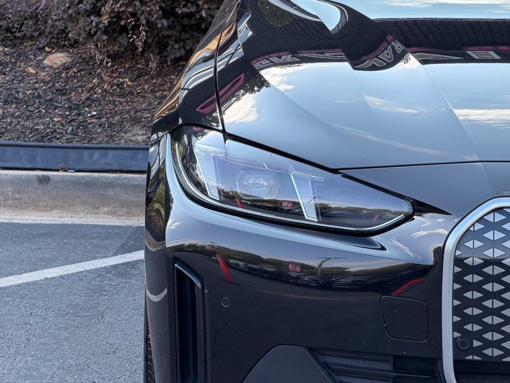 Used 2025 BMW i4 eDrive40 RWD image 4