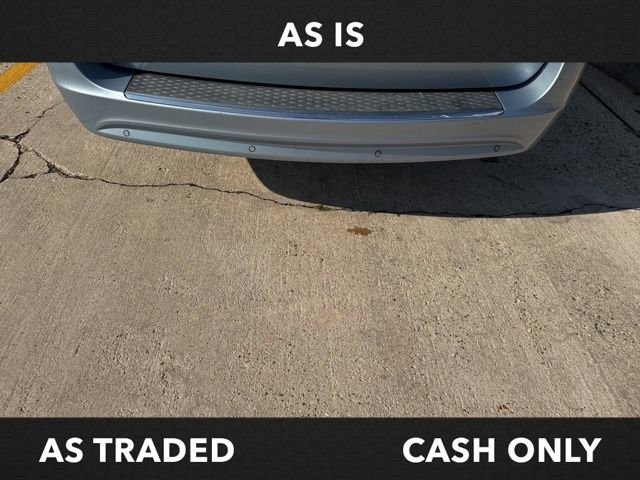 Used 2012 Chrysler Town & Country Touring-L w/ Entertainment Group #2 image 6