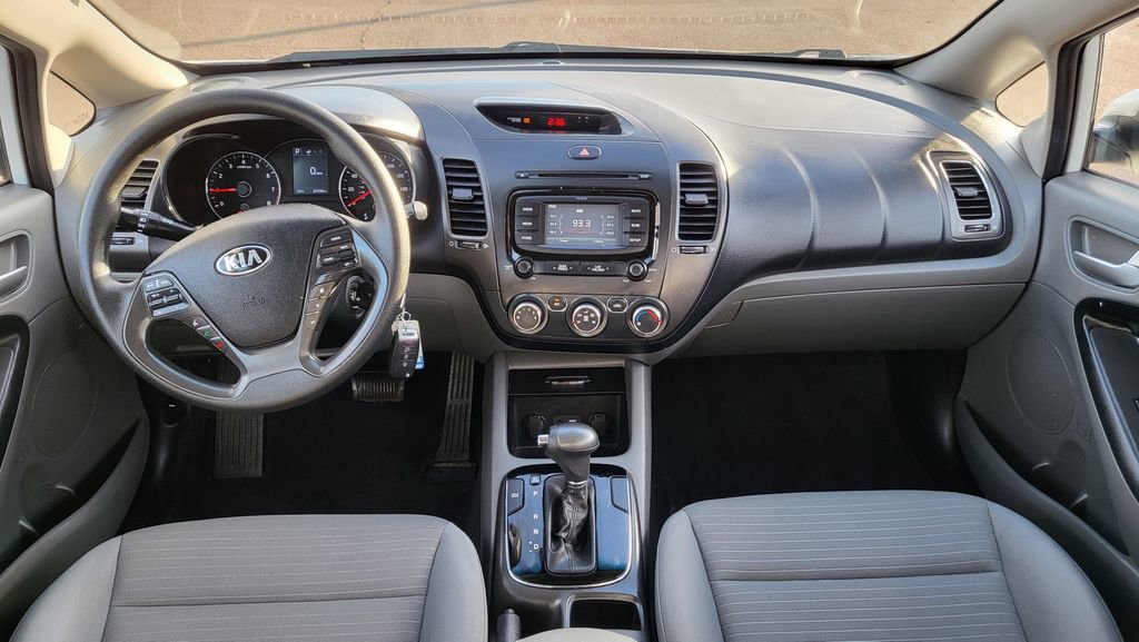 Used 2017 Kia Forte LX w/ LX Popular Package image 25