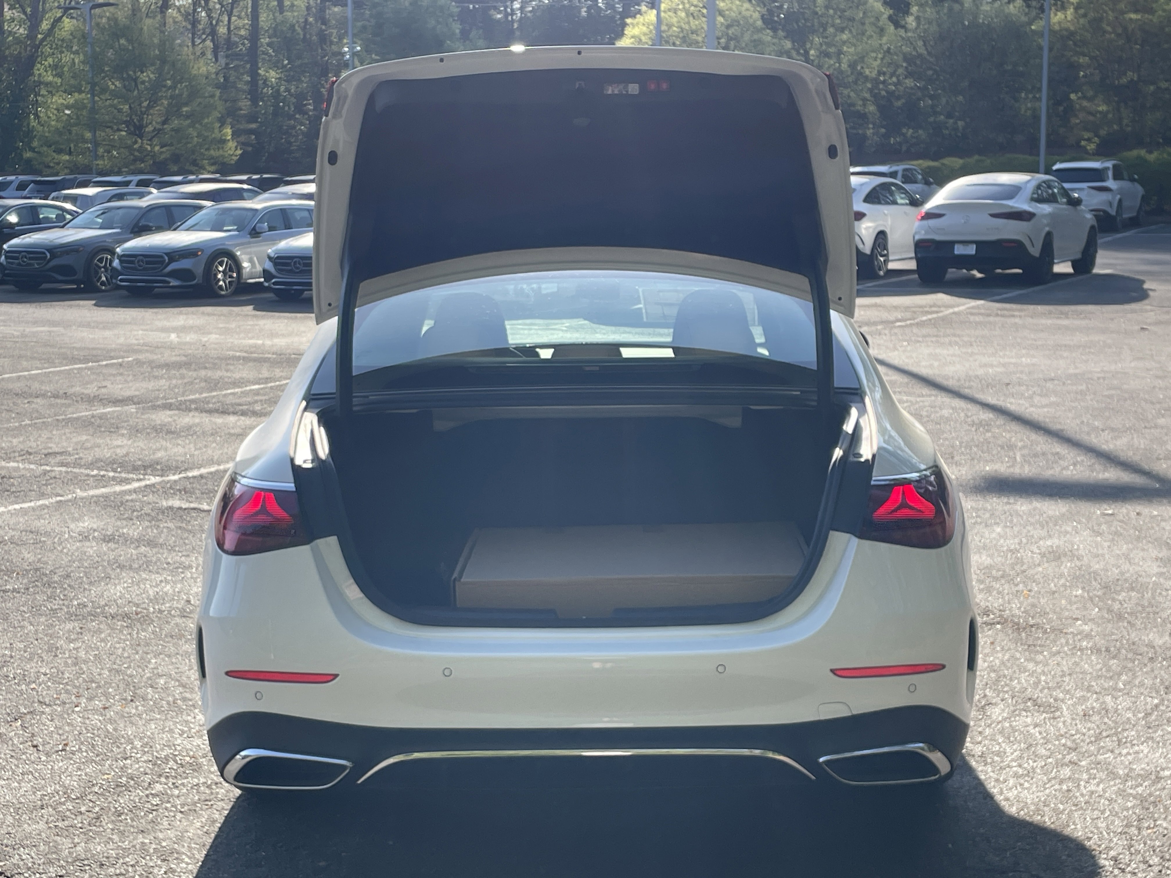 New 2026 Mercedes-Benz E 350 Sedan image 8