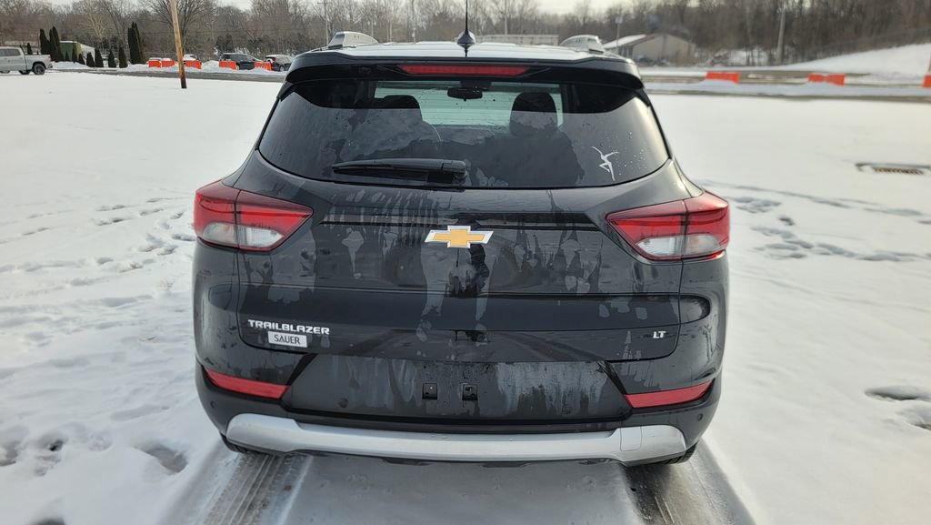 Used 2024 Chevrolet TrailBlazer LT w/ LT Cold Weather Package image 10