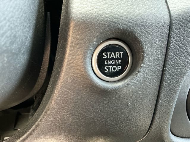 Used 2024 Nissan Frontier SV AWD/4WD image 20
