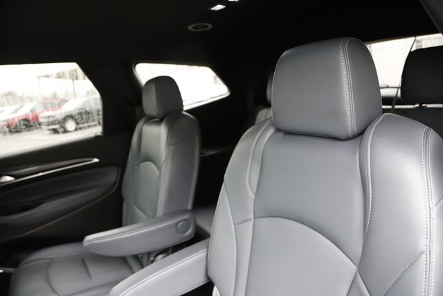 Used 2022 Buick Enclave Essence FWD image 16