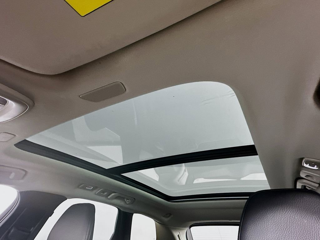 Used 2023 Volvo XC60 B5 Plus FWD image 21