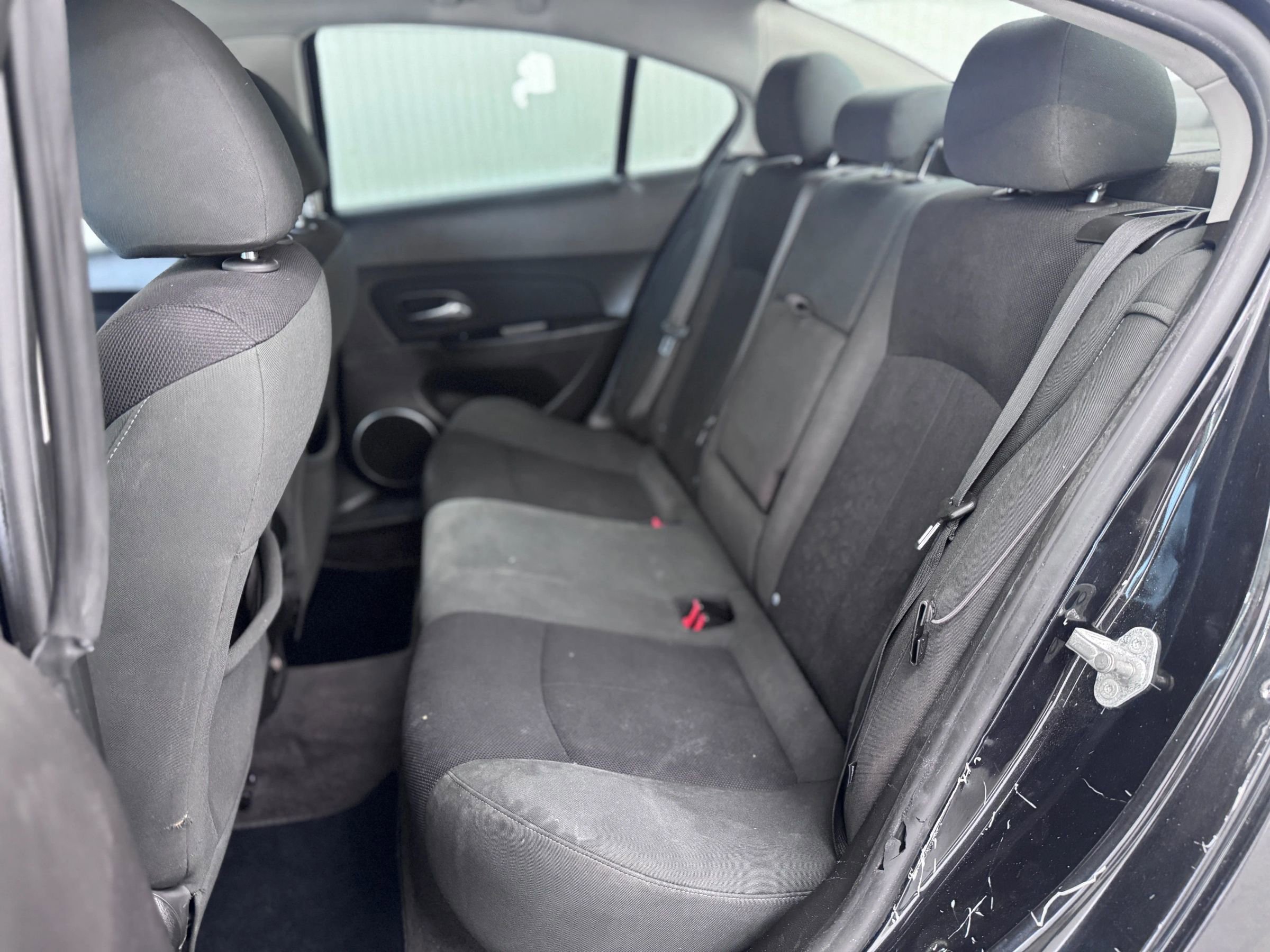 Used 2011 Chevrolet Cruze LT image 12