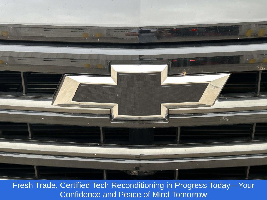 Used 2025 Chevrolet Silverado 1500 High Country w/ Midnight Edition AWD/4WD image 7