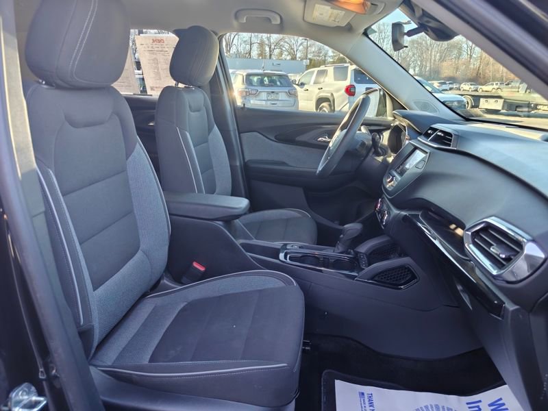 Used 2022 Chevrolet TrailBlazer LT image 16