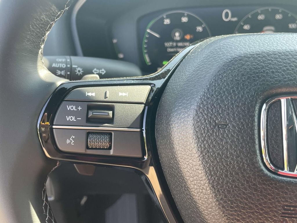 Used 2025 Honda Civic Sport image 27