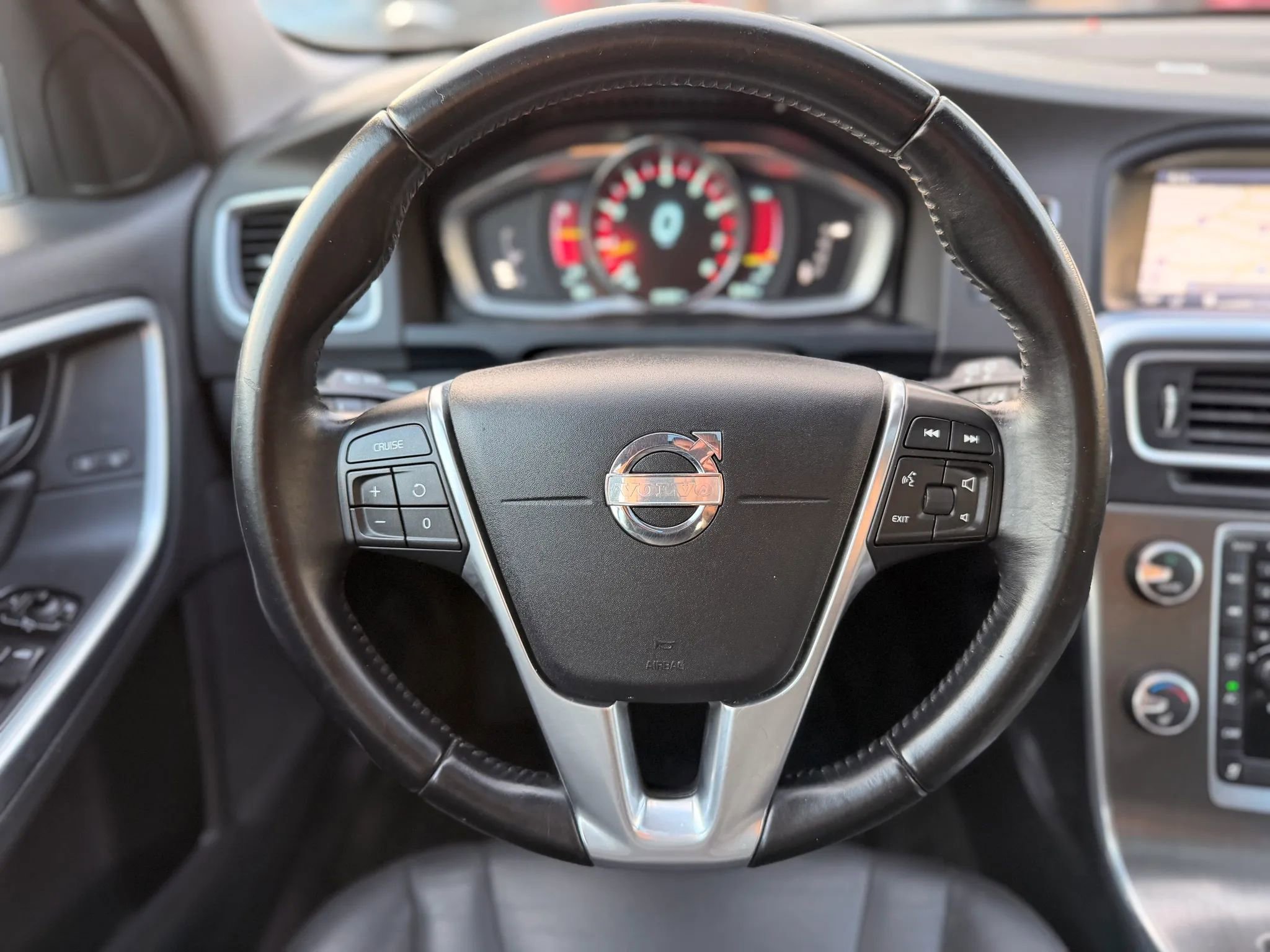Used 2015 Volvo V60 T5 Platinum AWD/4WD image 33