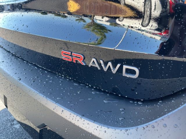 New 2025 Nissan Kicks SR image 10