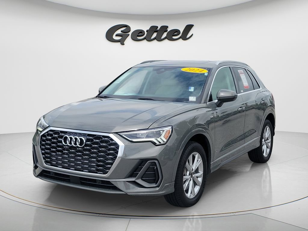 Used 2024 Audi Q3 2.0T Premium image 1