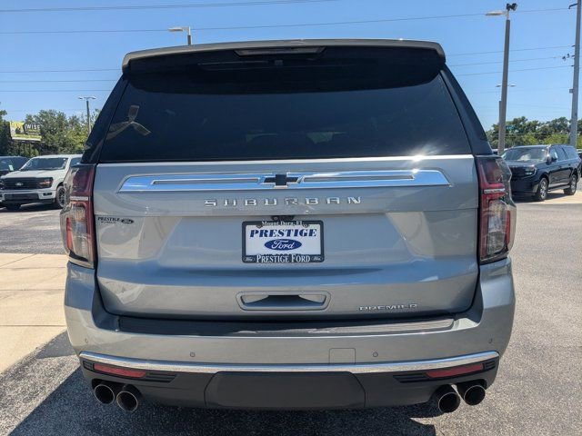 Used 2024 Chevrolet Suburban Premier AWD/4WD image 6