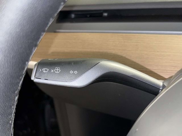 Used 2021 Tesla Model 3 Standard Range Plus RWD image 24