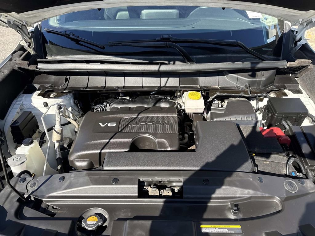 Used 2022 Nissan Pathfinder SL w/ SL Premium Package image 3