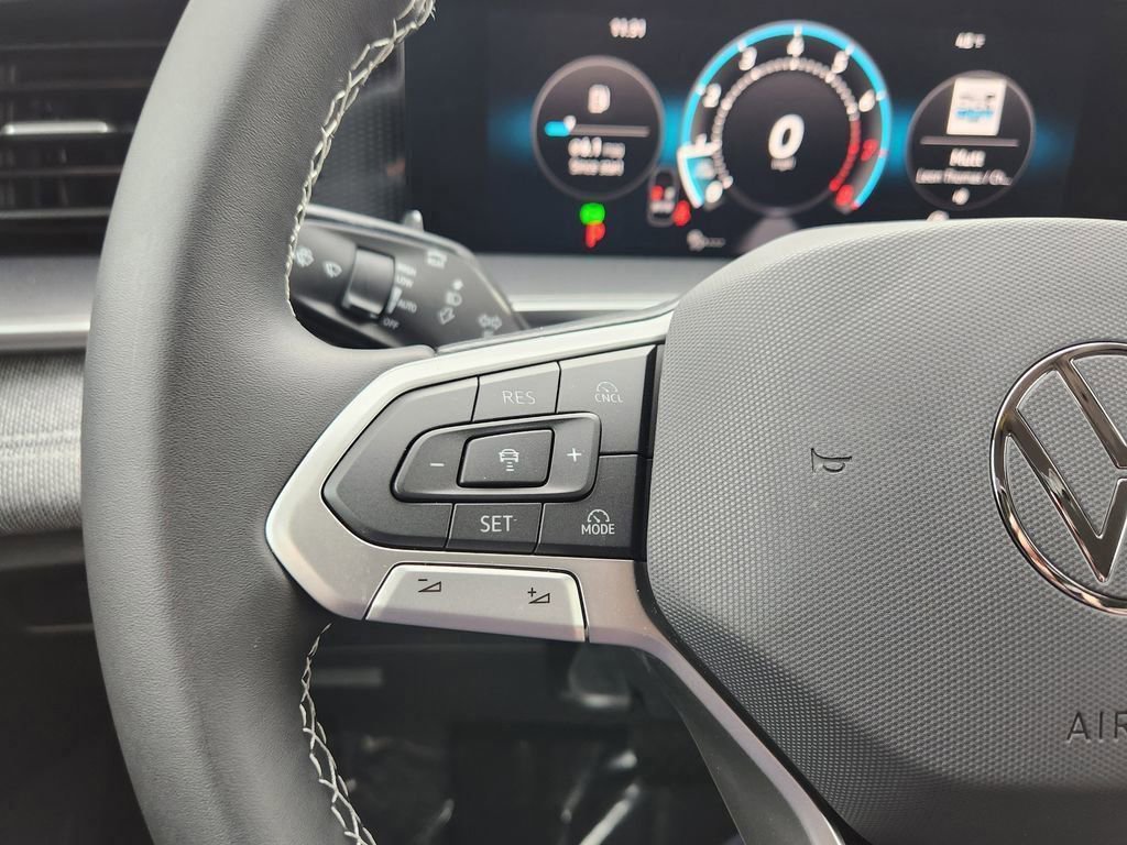 New 2026 Volkswagen Tiguan S image 16