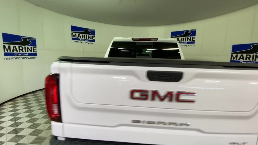 Used 2022 GMC Sierra 1500 SLT w/ SLT Premium Plus Package AWD/4WD image 9
