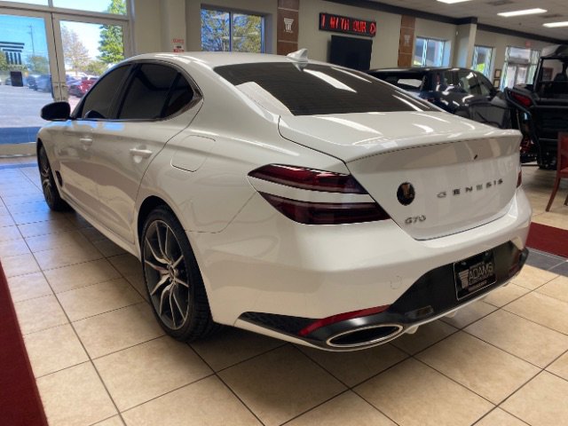 Used 2025 Genesis G70 2.5T RWD image 3