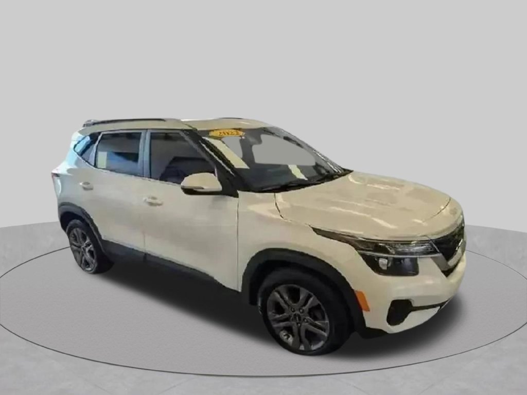 Used 2022 Kia Seltos S FWD image 32