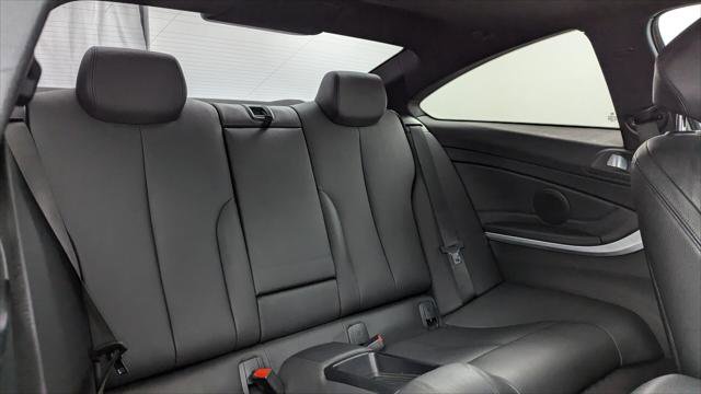 Used 2014 BMW 435i Coupe image 17