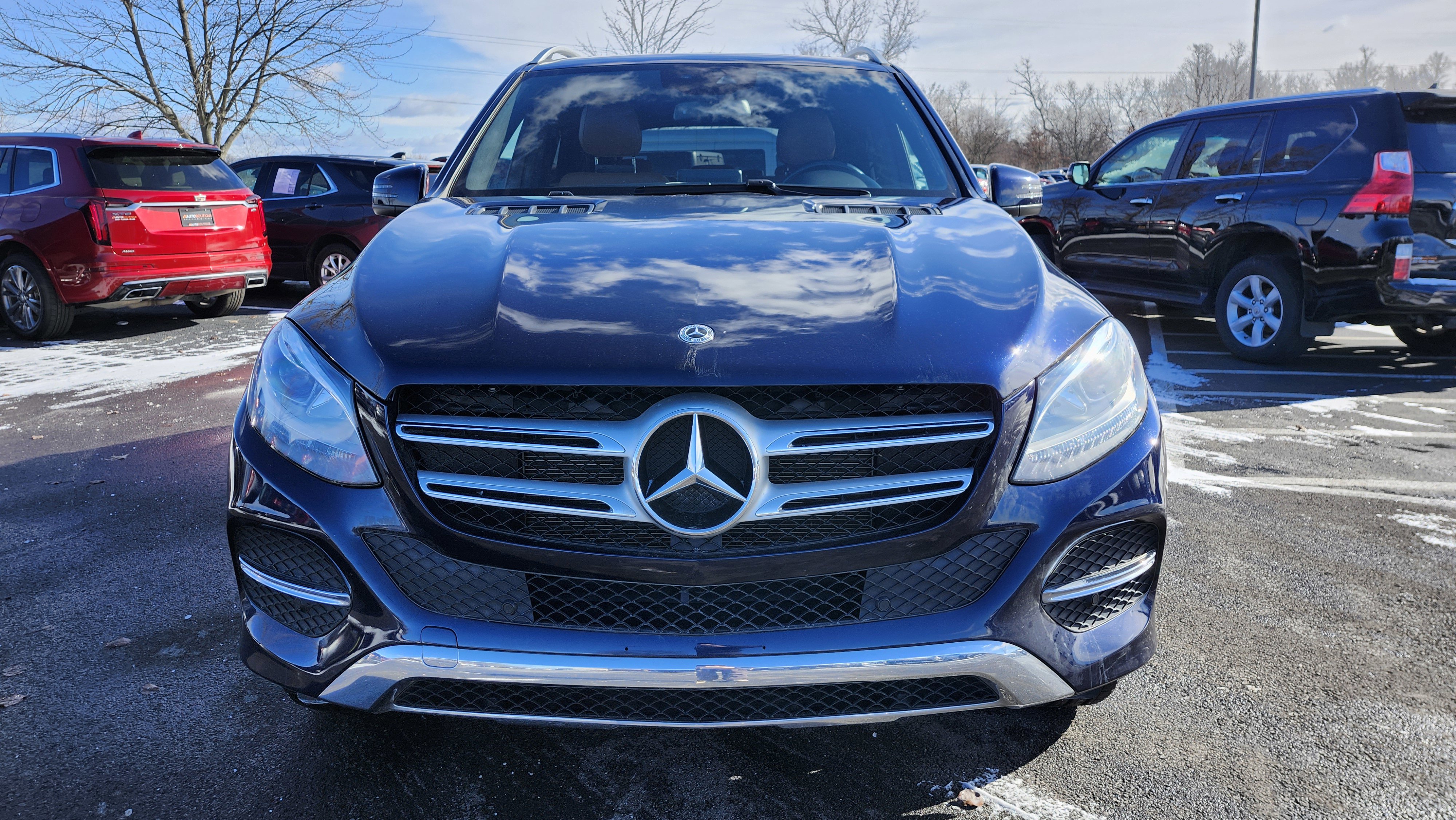 Used 2019 Mercedes-Benz GLE 400 4MATIC image 16