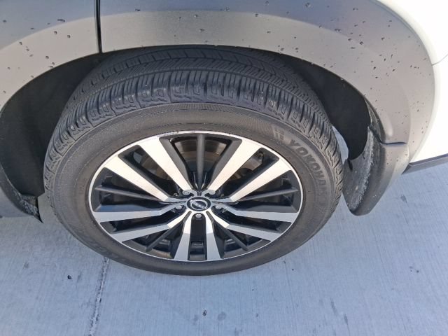 Used 2023 Nissan Pathfinder Platinum FWD image 21