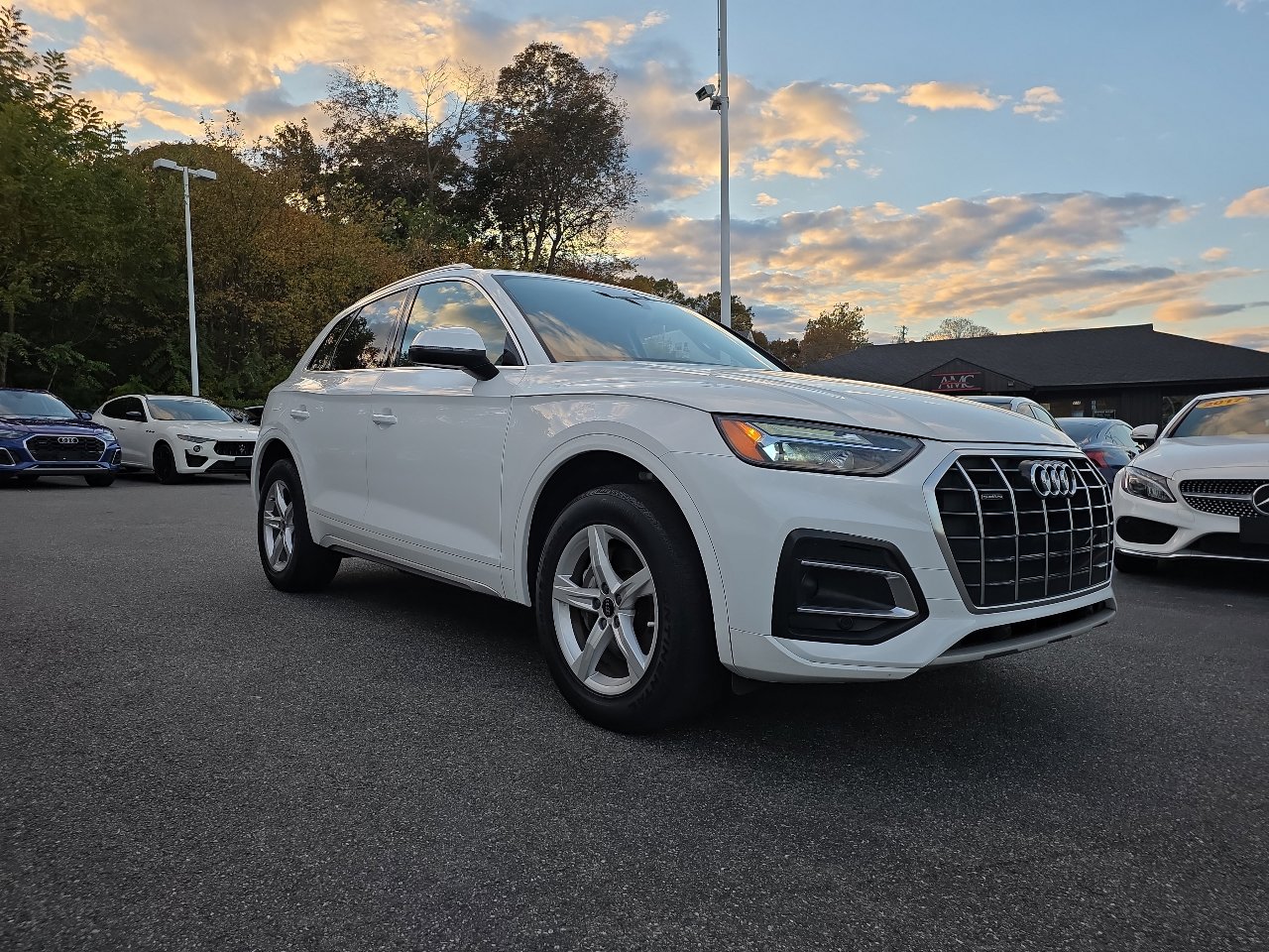 Used 2023 Audi Q5 2.0T Premium w/ Convenience Package image 89