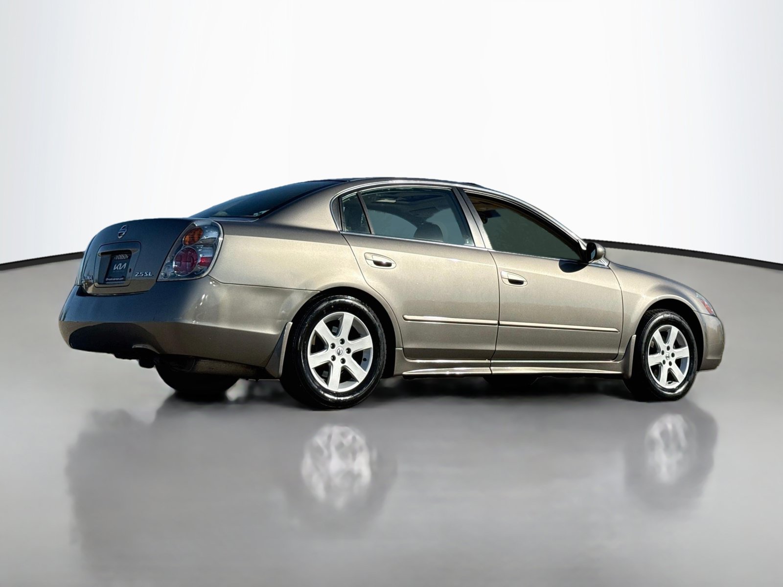Used 2003 Nissan Altima 2.5 SL FWD image 7