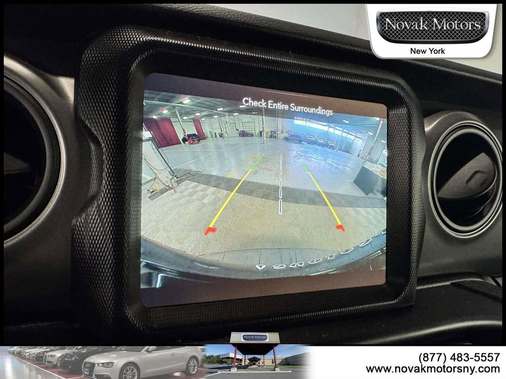 Used 2022 Jeep Wrangler Unlimited Sport AWD/4WD image 19