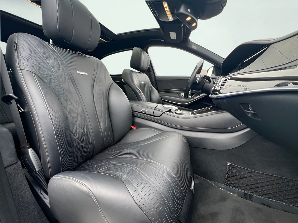 Used 2015 Mercedes-Benz S 63 AMG 4MATIC Sedan image 38