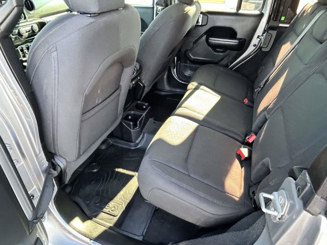 Used 2020 Jeep Wrangler Unlimited Sport AWD/4WD image 28