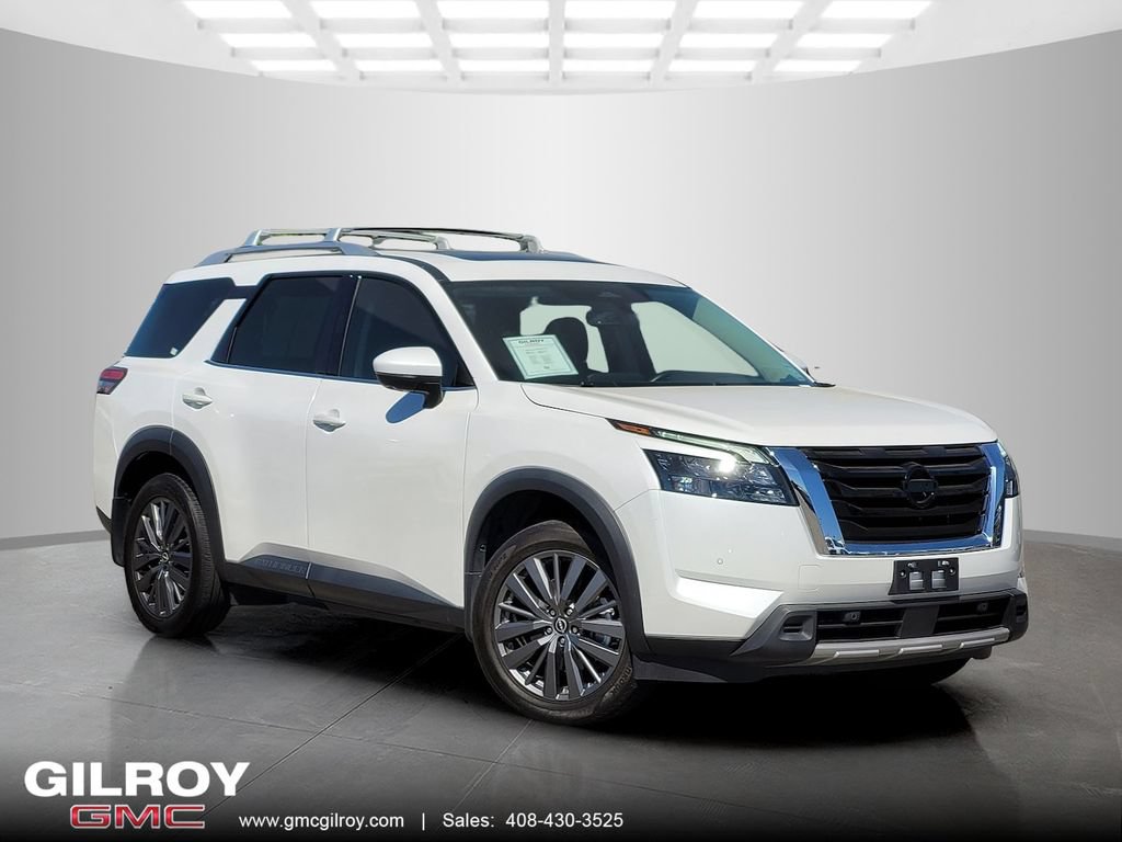 Used 2025 Nissan Pathfinder SL w/ SL Premium Package