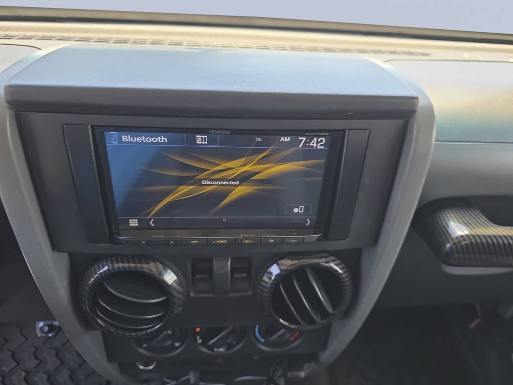 Used 2007 Jeep Wrangler X AWD/4WD image 14