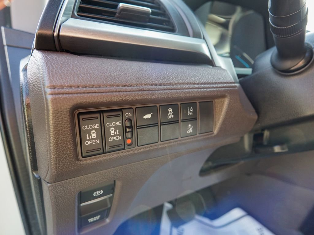Used 2019 Honda Odyssey EX-L image 21