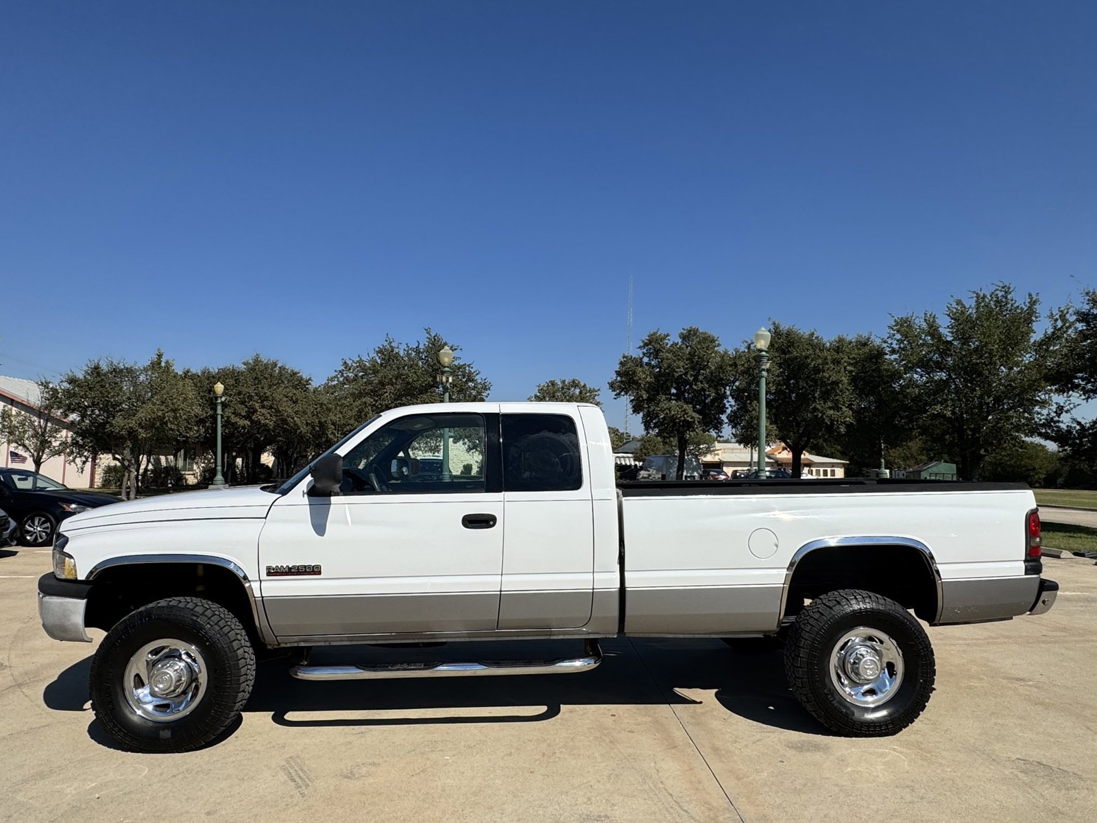 Used 2002 Dodge Ram 2500 Truck 4x4 Quad Cab image 2