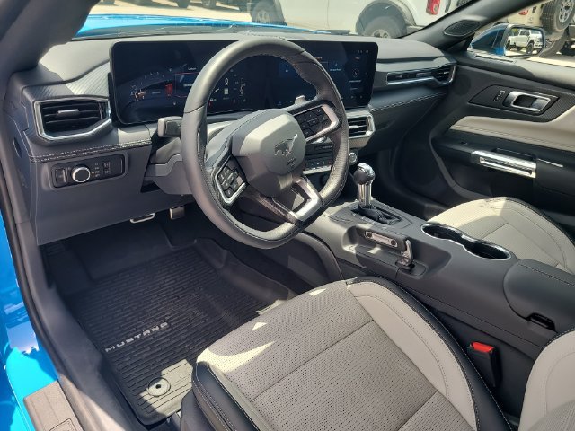 New 2026 Ford Mustang GT Premium w/ GT Performance Package RWD image 14