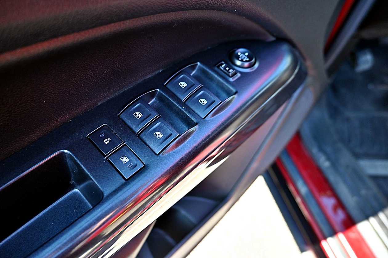 Used 2022 GMC Canyon AT4 image 19