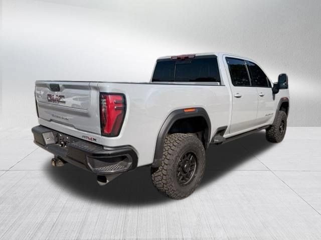 Used 2025 GMC Sierra 2500 AT4X AWD/4WD image 5
