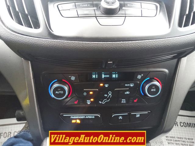 Used 2017 Ford Escape SE w/ Equipment Group 201A image 40