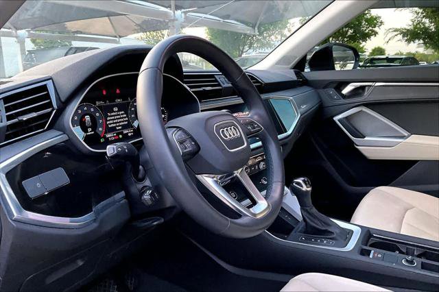 Used 2022 Audi Q3 2.0T Premium AWD/4WD image 18