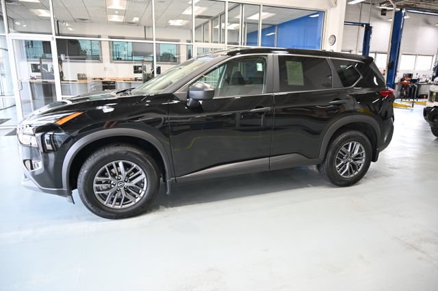 Used 2023 Nissan Rogue S AWD/4WD image 7