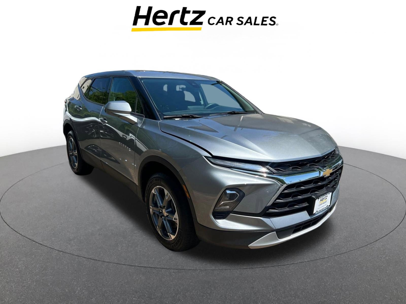 Used 2025 Chevrolet Blazer LT image 1