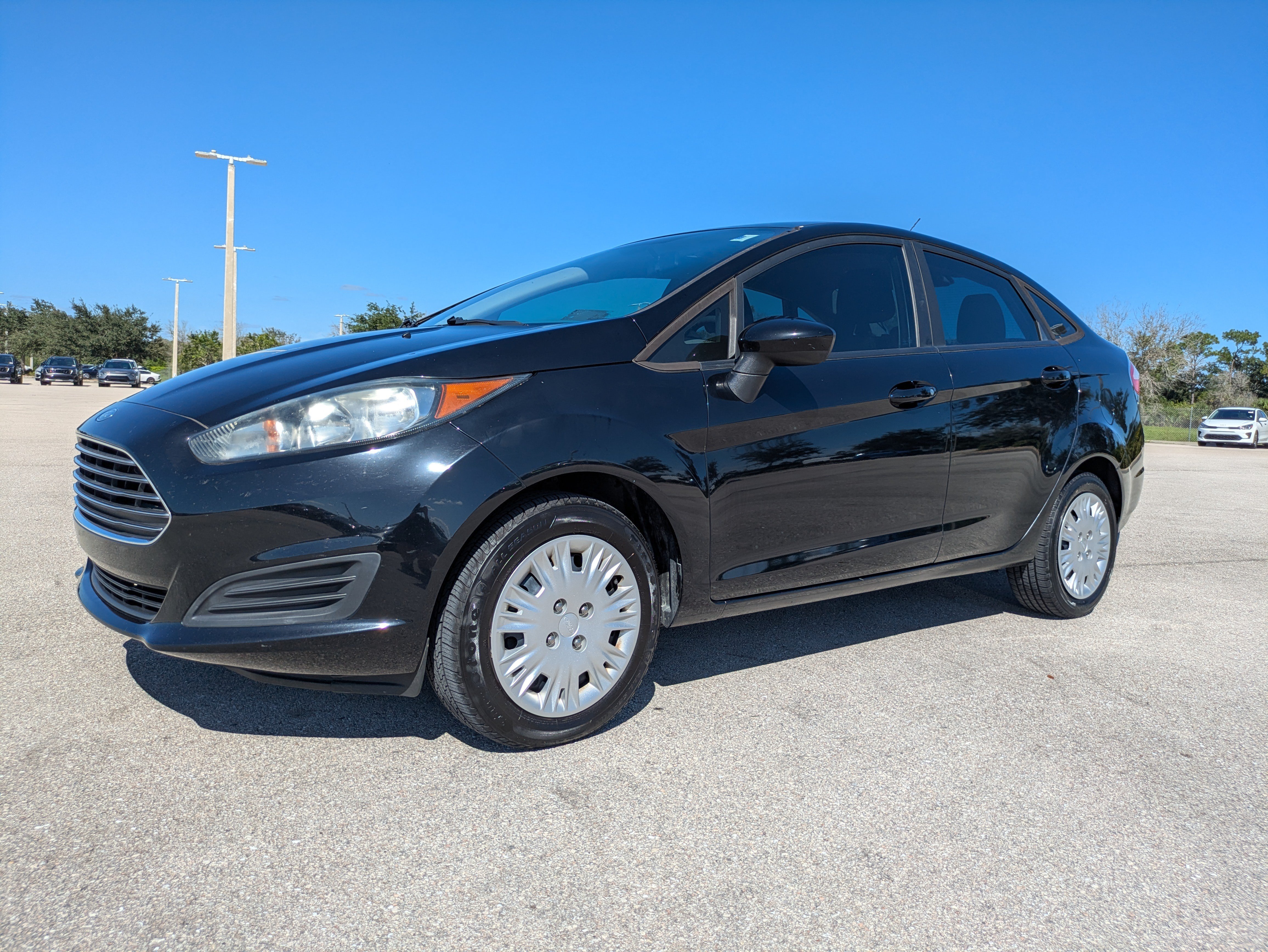 Used 2019 Ford Fiesta S FWD image 8