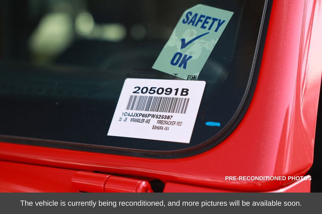 Used 2023 Jeep Wrangler Unlimited Sahara image 46