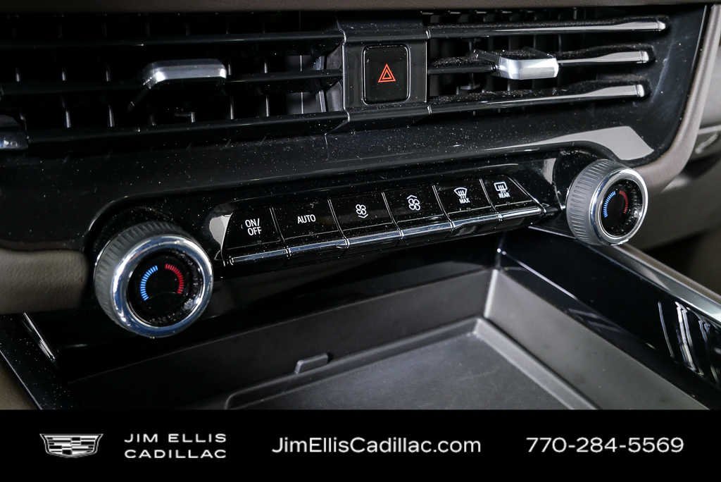 Used 2025 Chevrolet Tahoe LT RWD image 16