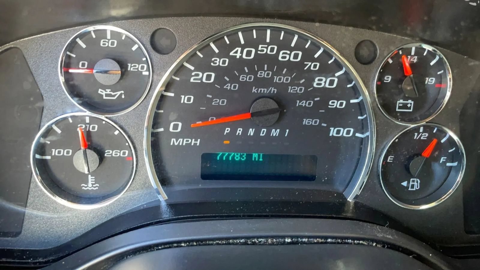Used 2021 Chevrolet Express 2500 w/ Driver Convenience Package RWD image 9
