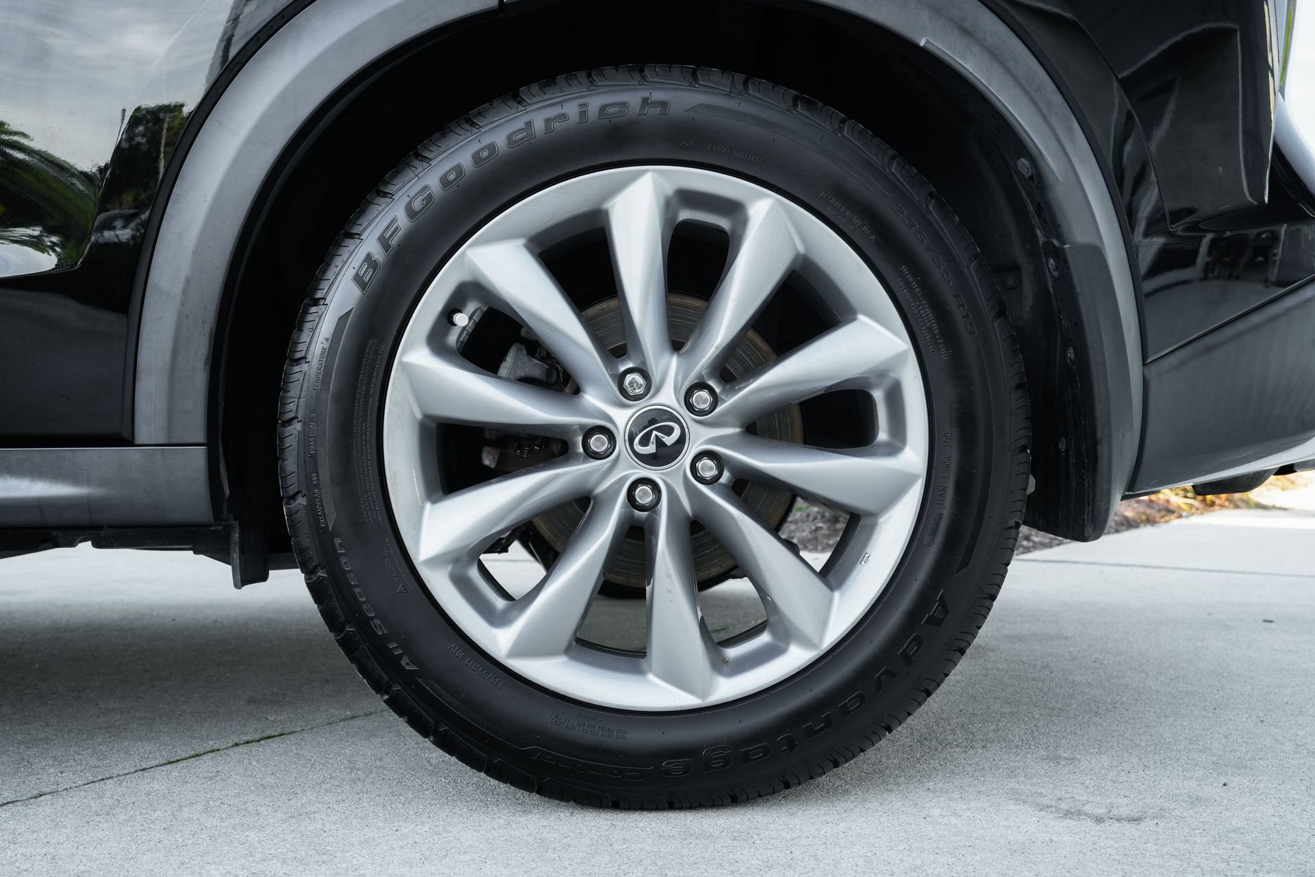 Used 2019 INFINITI QX50 Luxe w/ Navigation Package image 27